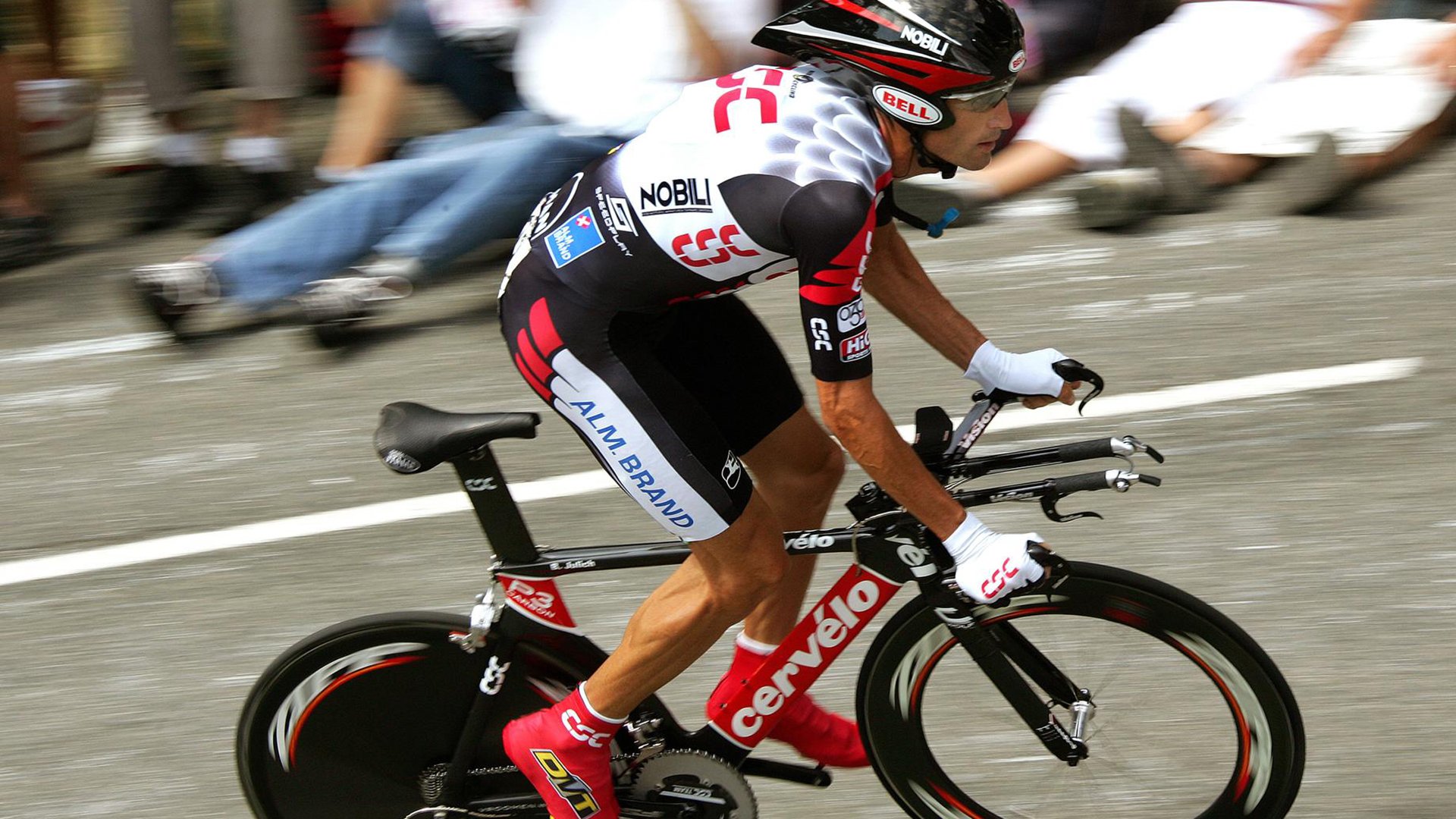 爱德华兹攻防两端统治全场,广东队全面碾压山西队展现冠军底蕴