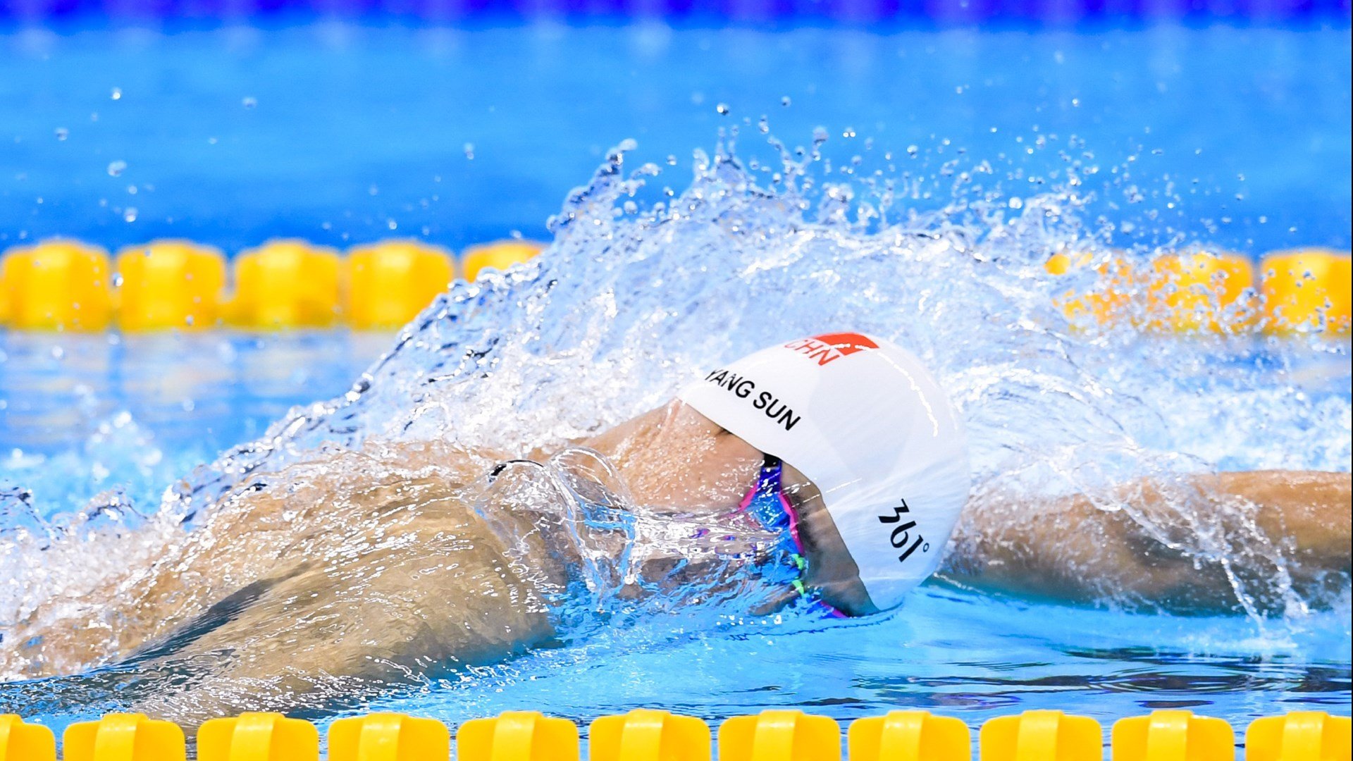 羽坛奇迹夜，马来西亚队完胜法国队，辛杜统治全场的背后
